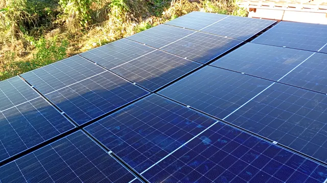 Conjunto de painéis fotovoltaicos instalado em Entre Rios